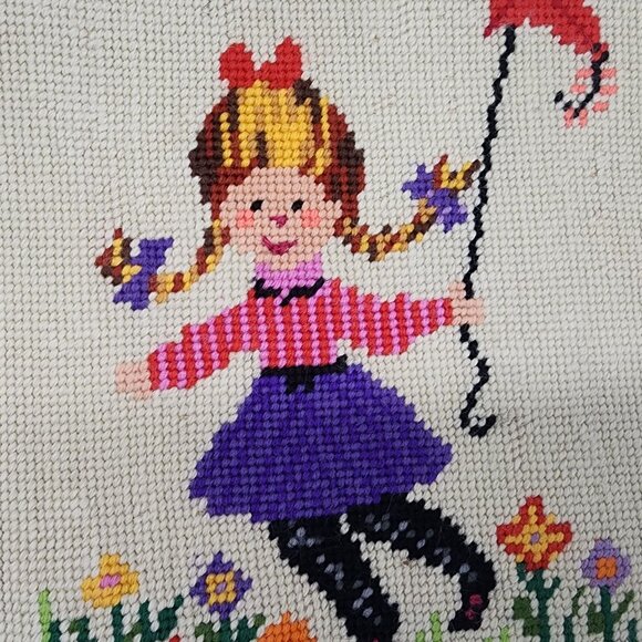 Vintage Finished Needlepoint Wall Hanging Boy & Girl Flying Kites In Flower Gard - Picture 8 of 8